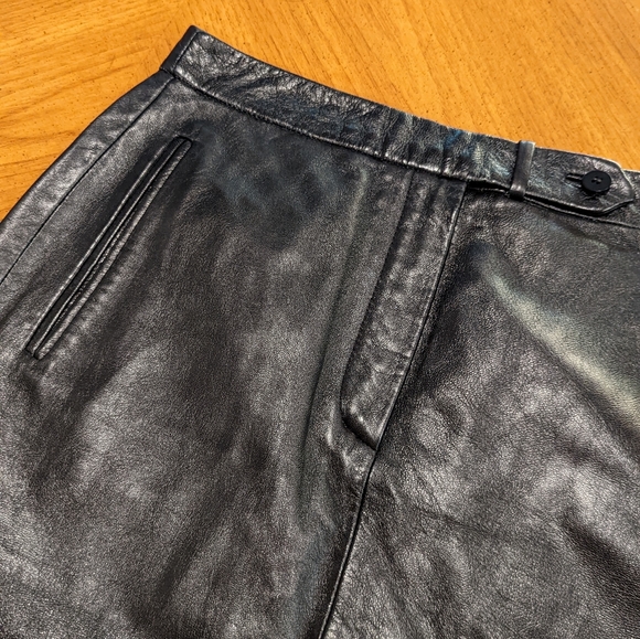 Hugo Buscati Vintage 90's Black Leather Pencil Mini Skirt in Size 2 - Picture 6 of 10